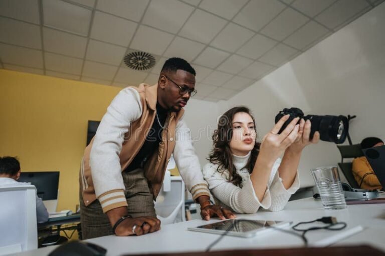 É Permitido Usar Câmera com Áudio no Ambiente de Trabalho