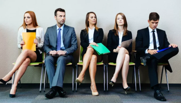 candidatos preparados em entrevista de emprego