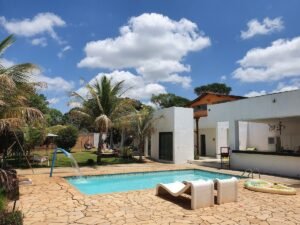 casas modernas com piscina em santa luzia