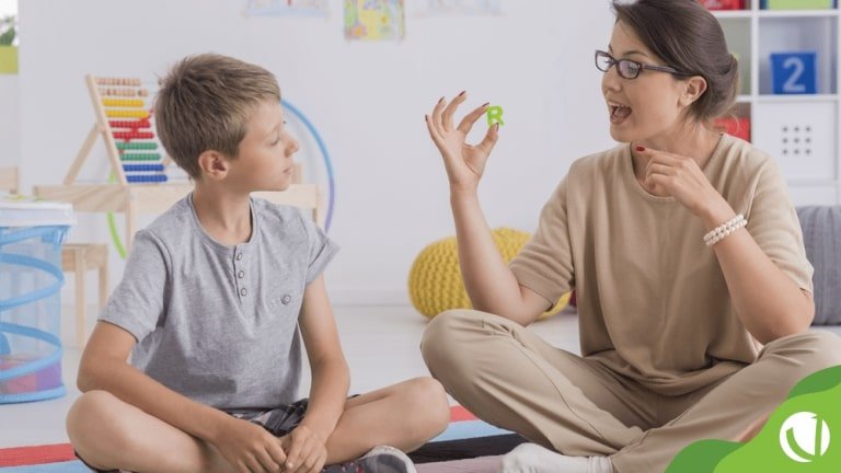 Como a Lei do Autismo é Aplicada nas Escolas Brasileiras