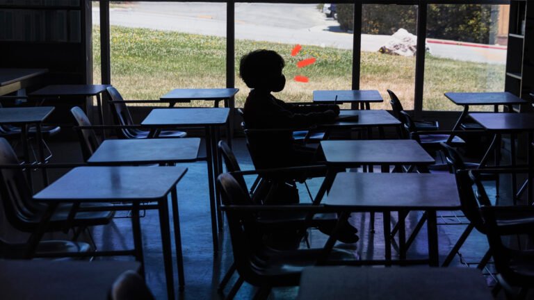 Como o aumento da evasão escolar no Brasil afeta o futuro dos jovens