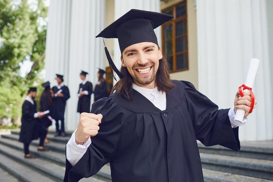 Como Solicitar uma Declaração Escolar para Trabalho