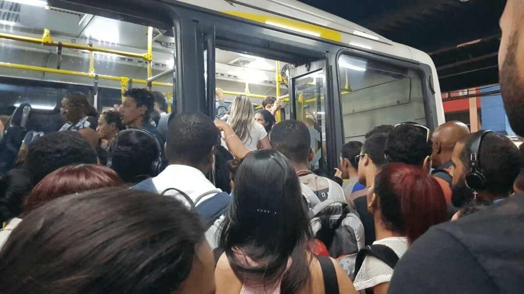 Qual é o Horário Atual dos Ônibus na Chácara Santo Amaro