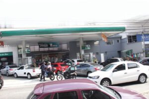 posto de gasolina movimentado em santo andre