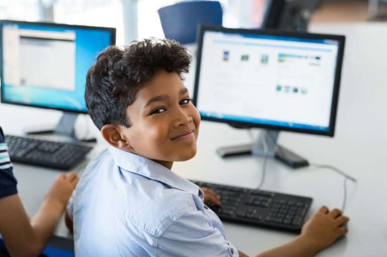 Como Encontrar Cursos Técnicos em Redes Gratuitos Disponíveis