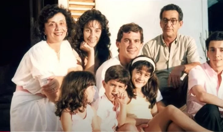 retrato de familia com ayrton senna