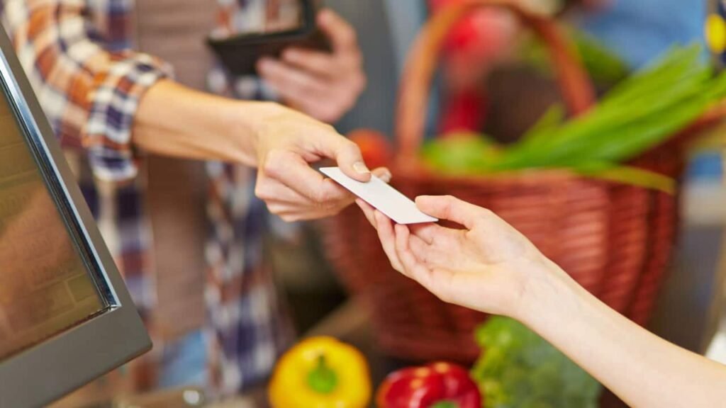 Pedi demissão, preciso devolver o vale alimentação Entenda suas obrigações!